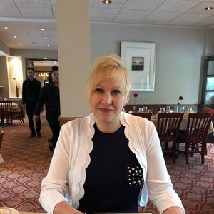 Meet your Posher, Nicolette